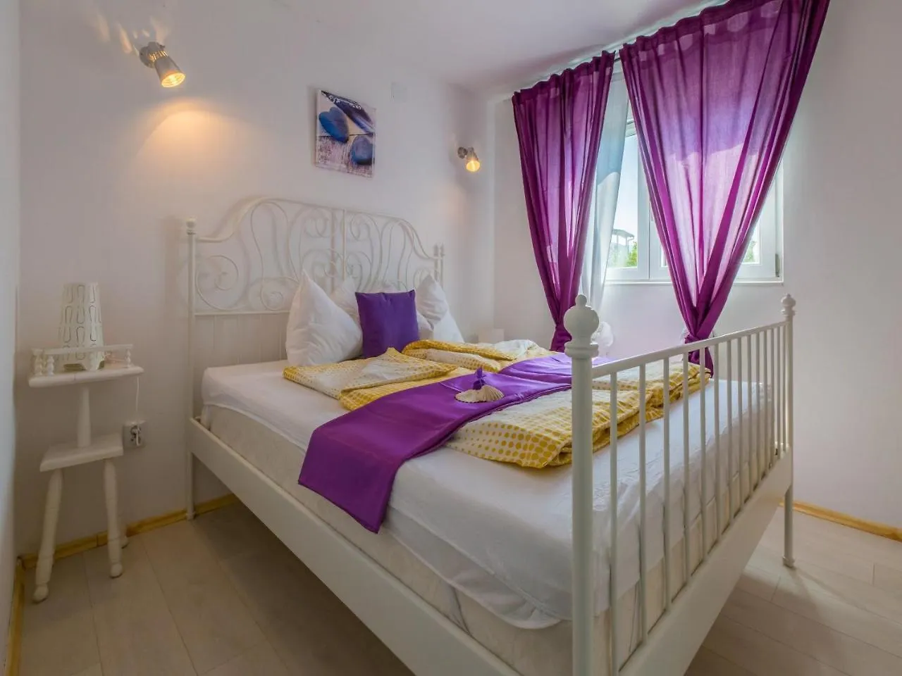 Apartments Lavarin Novi Vinodolski